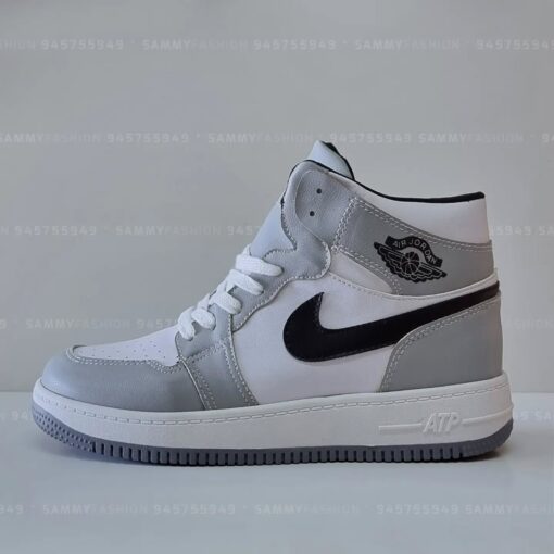 ⁦بوط Nike Air Jordan 1⁩ - الصورة ⁦4⁩