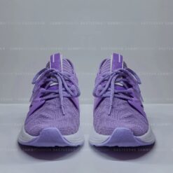 ws-sneakers-0001