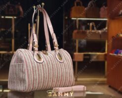 wb-handbags-0002