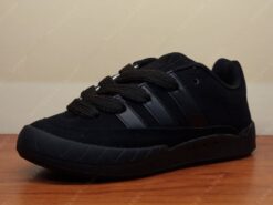 ws-sneakers-0021