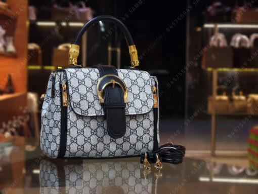 ⁦جزدان فلاب حجم صغير GUCCI⁩ - الصورة ⁦2⁩