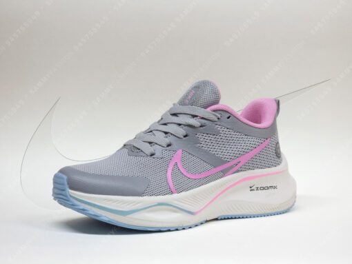 ⁦سنيكر Nike Zoomx⁩ - الصورة ⁦4⁩
