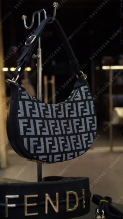 wb-shoulderbags-0009