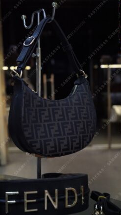 wb-shoulderbags-0009